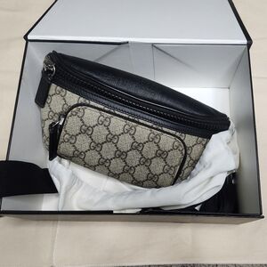 Gucci GG Supreme Monogram Belt Bag